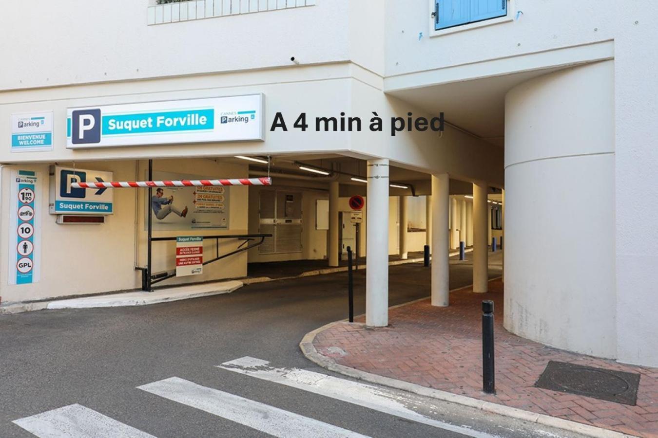 A2b159 - Atypique Au Suquet Avec 2 Chambres!! *